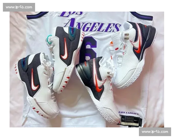 詹姆斯：为儿子们设计球鞋 倾听是最好的灵感